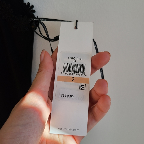 NWT Calvin Klein lace-trim sheath dress - Picture 10 of 10